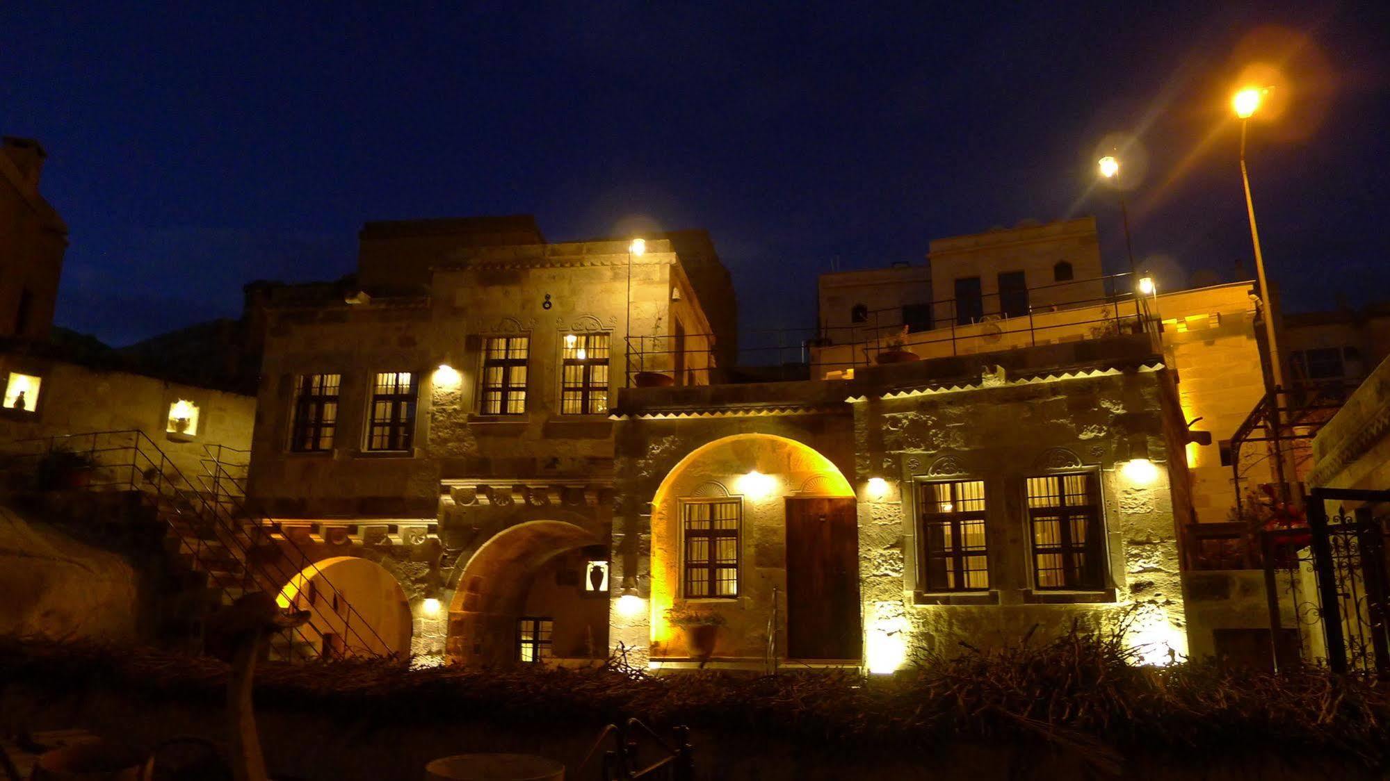 King Cave Hotel By Traveller'S เกอเรเม ภายนอก รูปภาพ